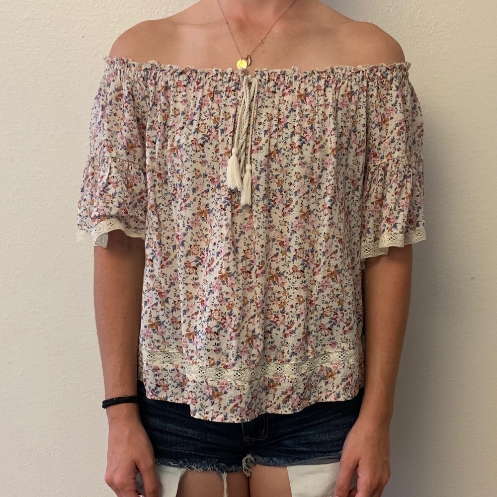 American Eagle Off the Shoulder Blouse